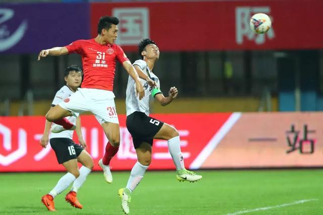 包含强队大比分获胜,毫无悬念进军八强的词条 包含强队大比分获胜,毫无悬念进军八强的词条