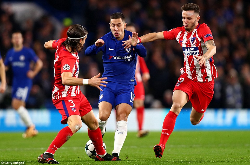 凤凰娱乐APP-切尔西惊险险胜，阿扎尔莱克六战八球(巴黎圣日耳曼阿什拉夫个人简介)