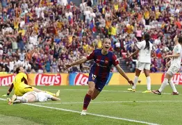 凤凰娱乐下载-德国女足完成逆转，荣登榜首