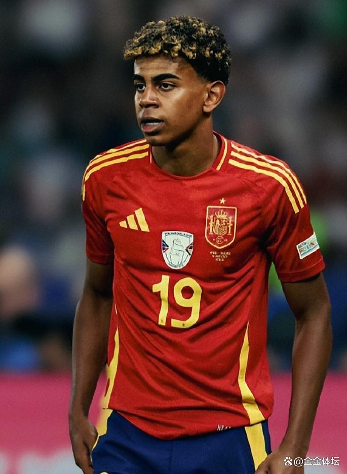 移动端游戏-西班牙球队主帅下课，球员面临变局的简单介绍